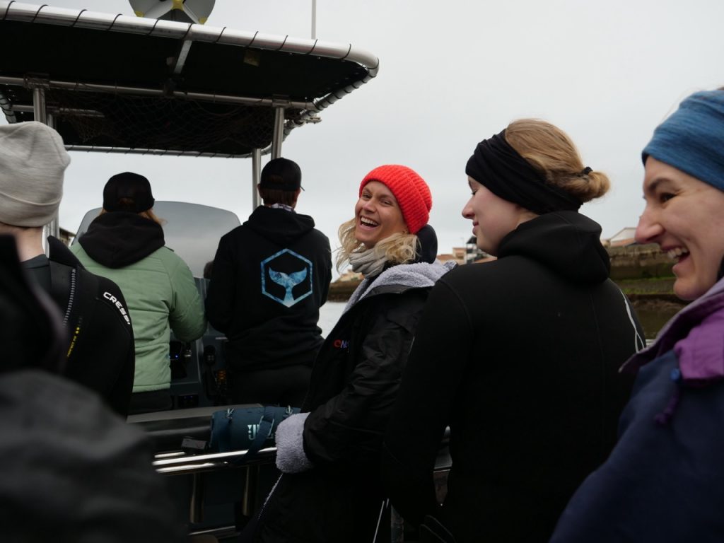 Expedition Teilnehmerin Meli Capbreton Pilotwhale